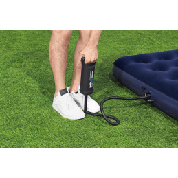 Ръчна бутална помпа BESTWAY 0,85 л/цикъл + 3 дюзи + гъвкав маркуч